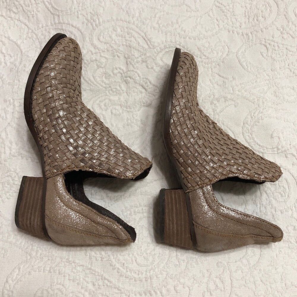 Very Volatile Booties Size 6 Basket Weave Taupe M… - image 3